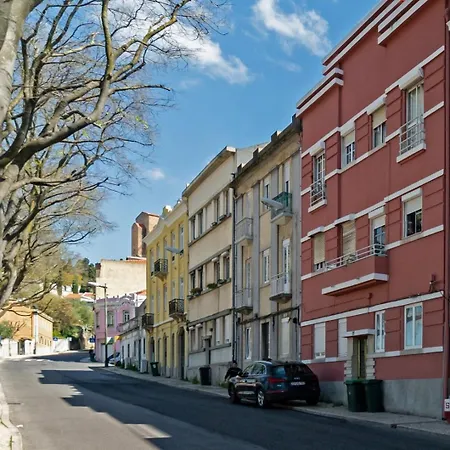 Pretty Penthouse On A Quiet St Close To Everything * Lisbon