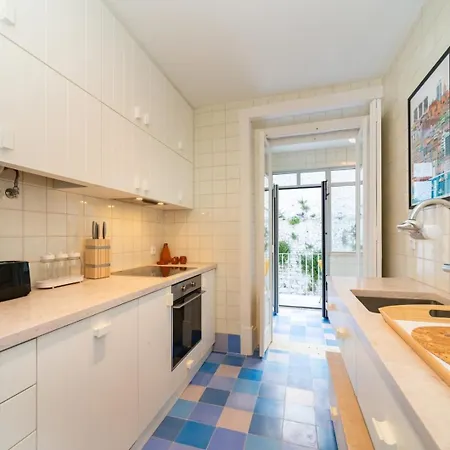 شقة Pretty Penthouse On A Quiet St Close To Everything