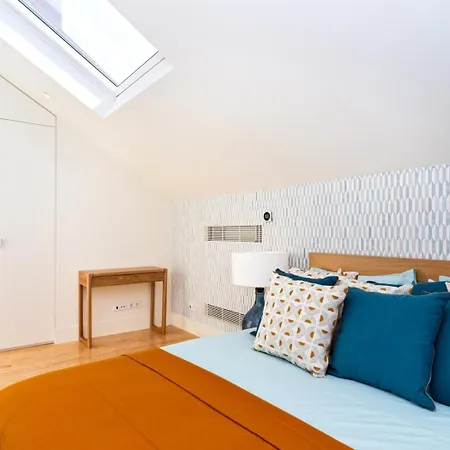 Appartement Pretty Penthouse On A Quiet St Close To Everything *